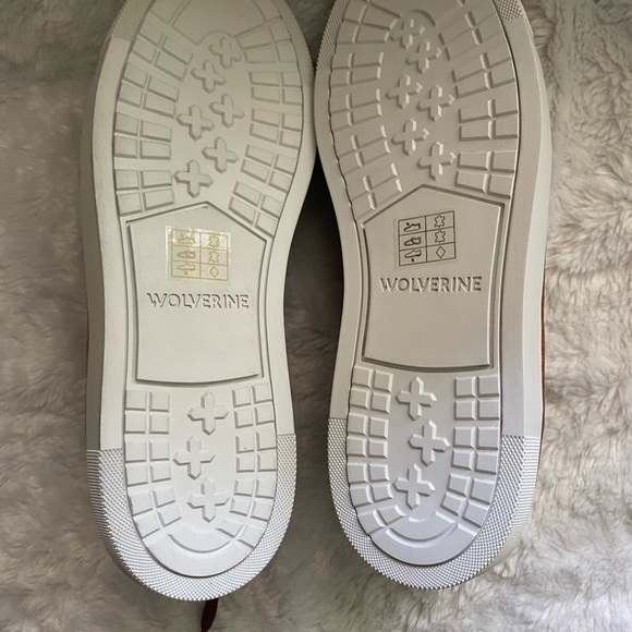 NEW mens Wolverine color Gravel BLVD Sneaker size 9. - Picture 4 of 5